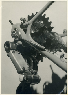 Photograph 2 of the 4-speed TriVelox